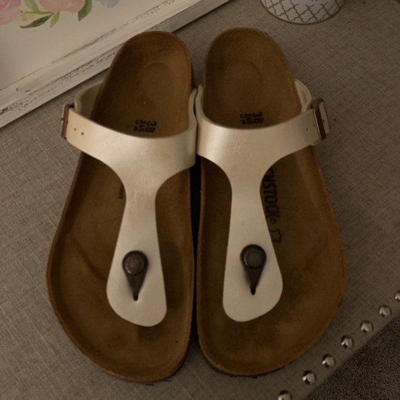 Birkenstock Shoes - Birkenstock Gizeh size 38/7-7.5